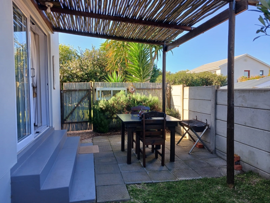 3 Bedroom Property for Sale in Stilbaai Wes Western Cape